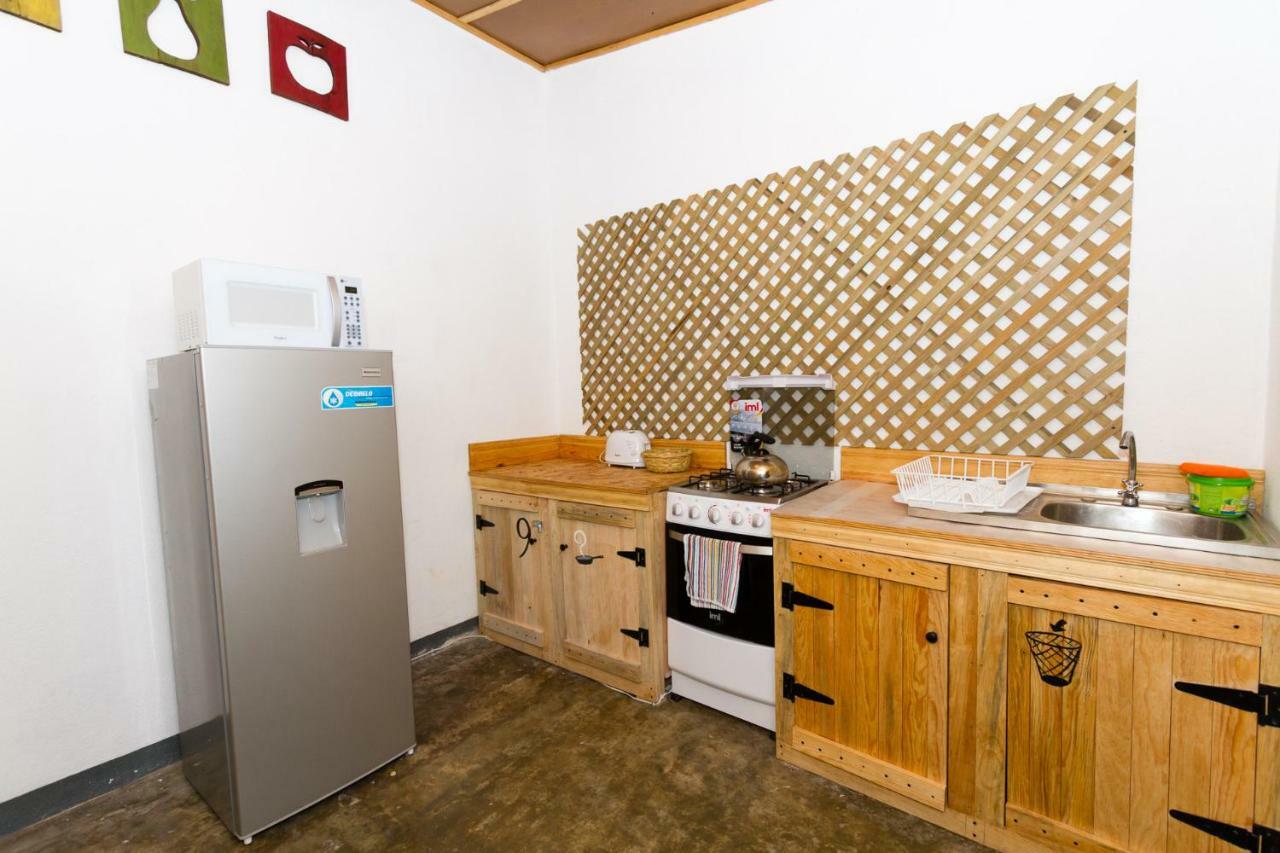 Tamarindo Guest House, Near Arco Santa Catarina Антигуа-Гватемала Экстерьер фото